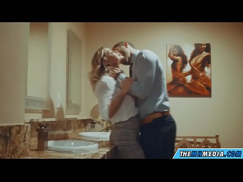 ❤️ Kai krūtininga blondinė vilioja tave viešajame tualete ❌ Dulkinimasis prie lt.risegame.top ❤